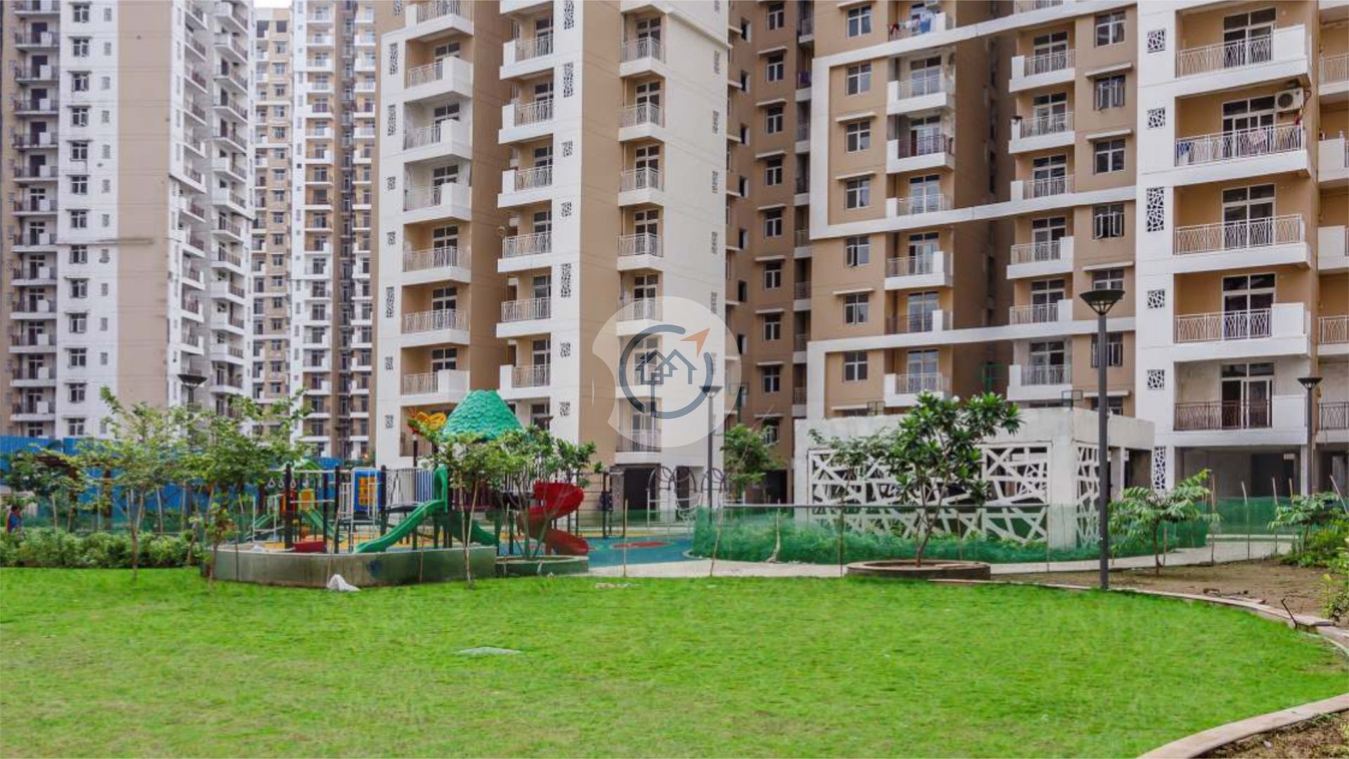 Mahagun Mywoods feature image