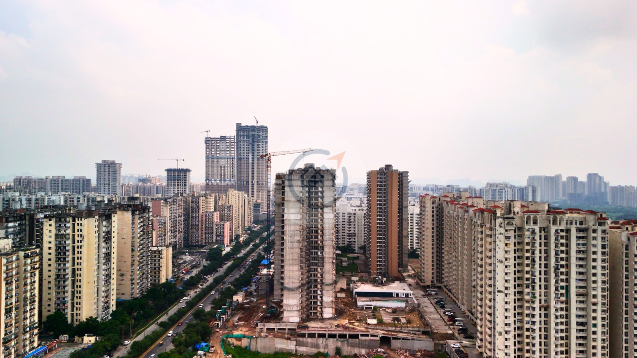 Amrapali Crystal Homes