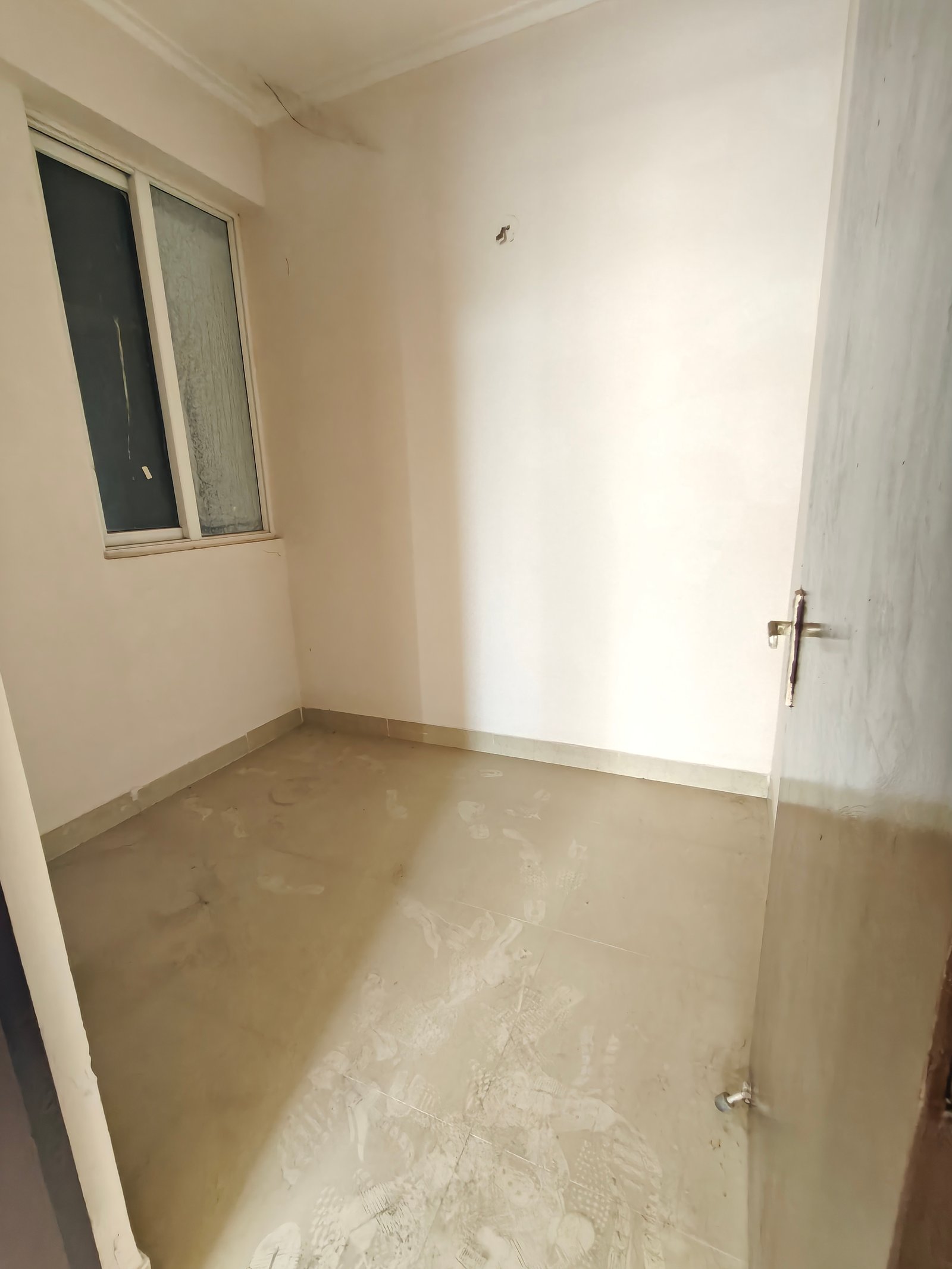 2 BHK Apartment in Amrapali Golf Homes at Greater Noida West