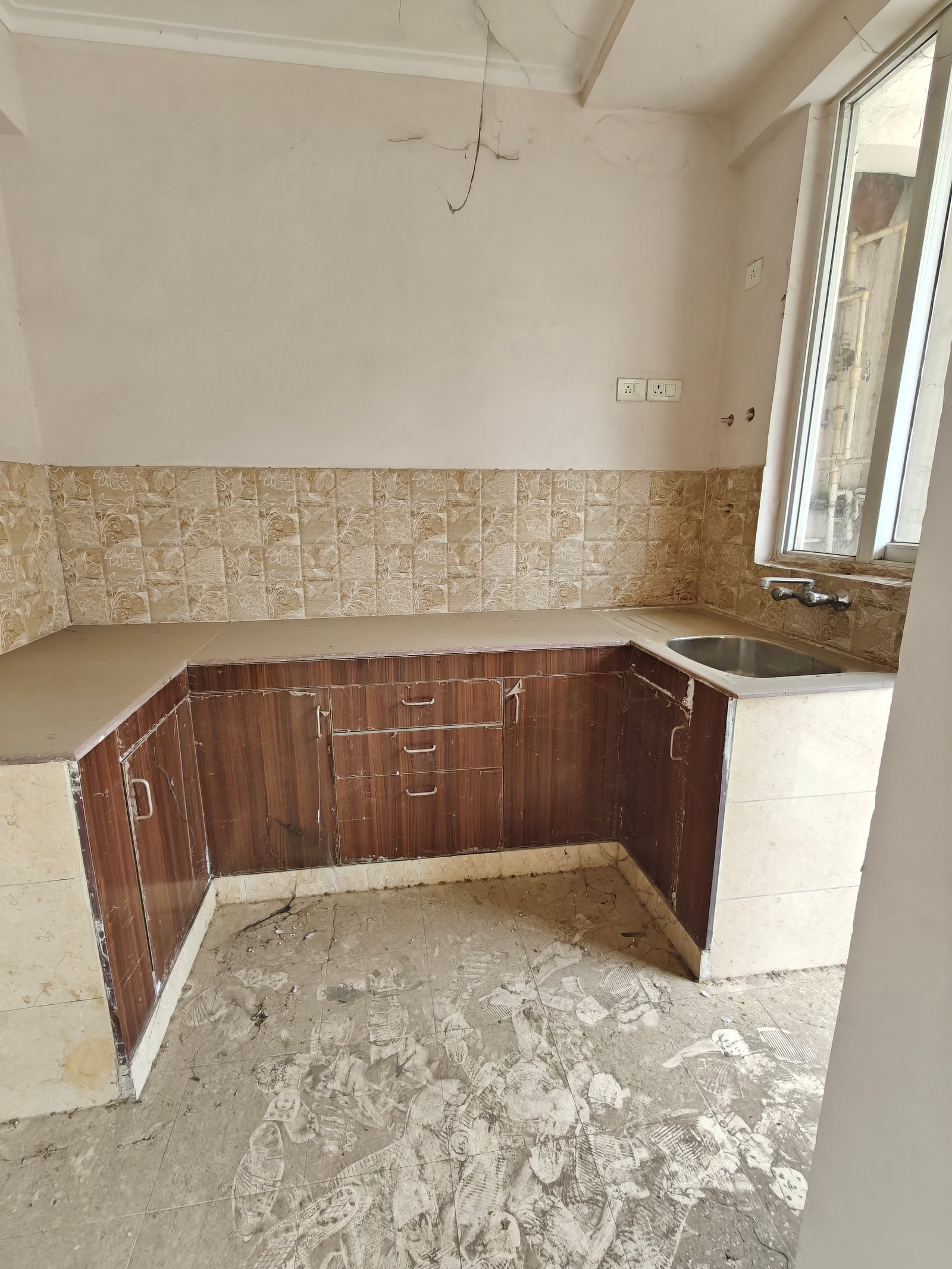 2 BHK Apartment in Amrapali Golf Homes at Greater Noida West