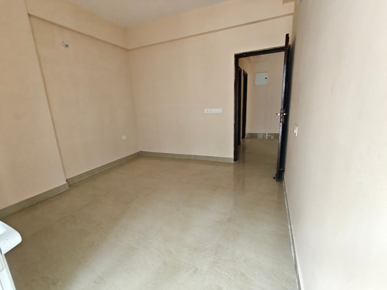 3 BHK Apartment in Amrapali Golf Homes at Greater Noida West