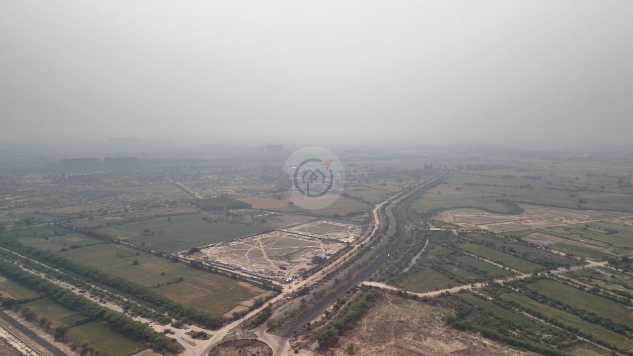 Purvanchal Sunbliss - Features