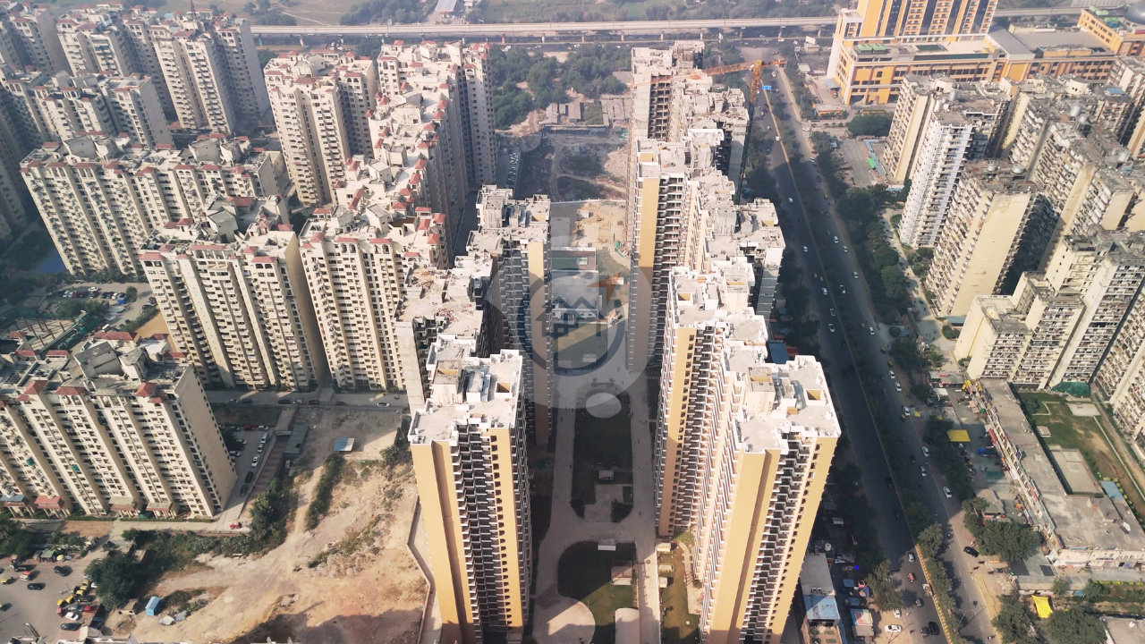 Amrapali Crystal Homes - Amenities